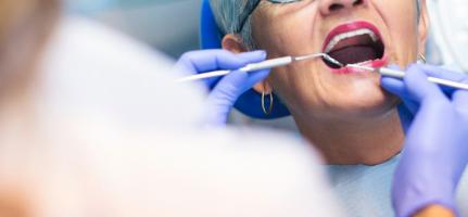 BEM-ESTAR GERAL:  Dentista alerta para os cuidados com a saúde bucal da população idosa; confira