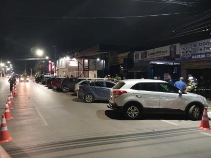 Barreiras na Prainha e Beira Rio prendem 17 condutores por beber e dirigir em Cuiabá