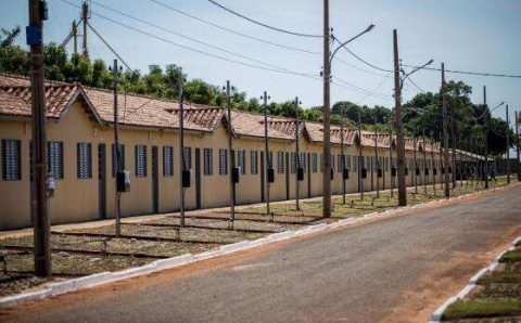 MT:  NICO BARACAT:   Famílias das etapas 2 e 4 do Nico Baracat com pendências de assinaturas devem comparecer na habitação até sexta