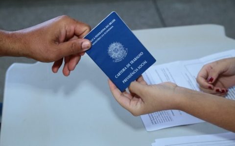 PRIMEIRA ALTA DESDE ABRIL:   Taxa de desemprego sobe para 7,8% em fevereiro, aponta IBGE