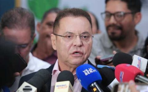 MT:   PEDIDO DE MAX RUSSI:   Botelho: Assembleia pode antecipar eleição da Mesa Diretora; o que a maioria decidir está ótimo