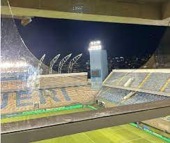 Camarote do Corinthians tem vidro quebrado em Barueri, e Palmeiras registra boletim de ocorrência