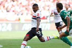 Entenda por que Carpini escolheu Nikão para a vaga de Lucas no São Paulo