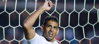 Ex-Palmeiras e São Paulo, Diego Souza anuncia fim da carreira