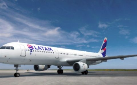 MT:  Justiça condena Latam por cancelar em cima da hora voo de passageira de Cuiabá por e-mail