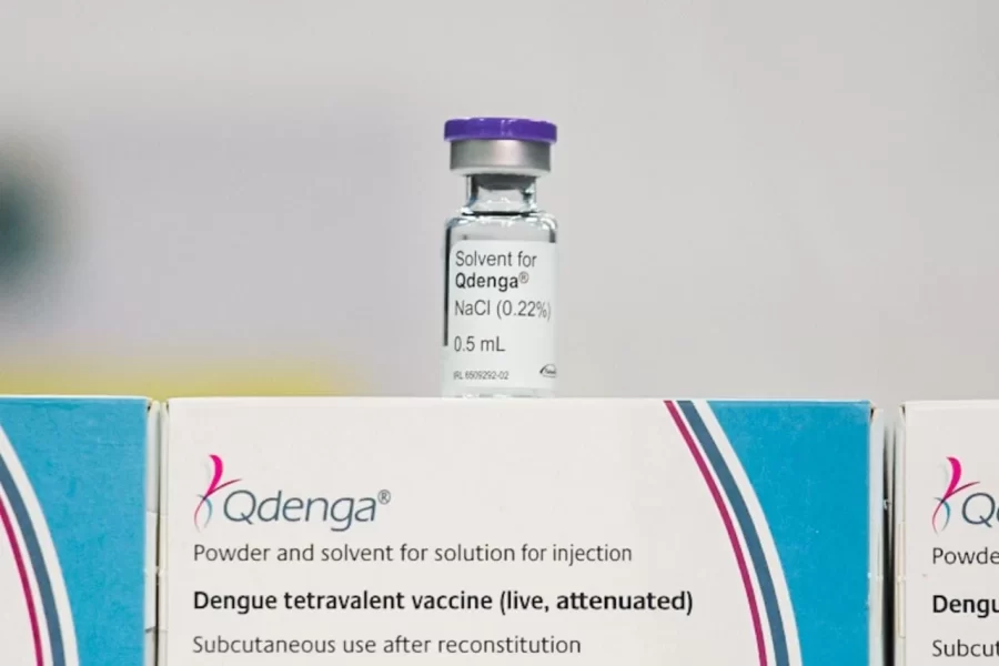 Vacina contra dengue completa 1 semana estocada em SP; saiba o motivo