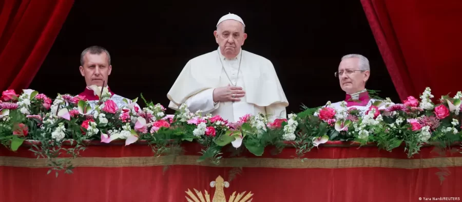 Papa Francisco faz apelo pela paz em mensagem de Páscoa