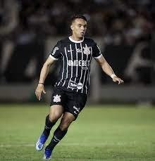 Autor de gol em vitória contra Londrina, Giovane projeta estreia do Corinthians na Sul-Americana