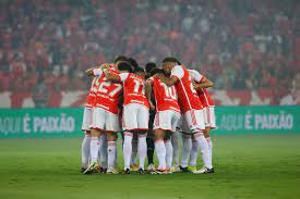 Internacional divulga nota de repúdio aos ataques racistas contra Robert Renan