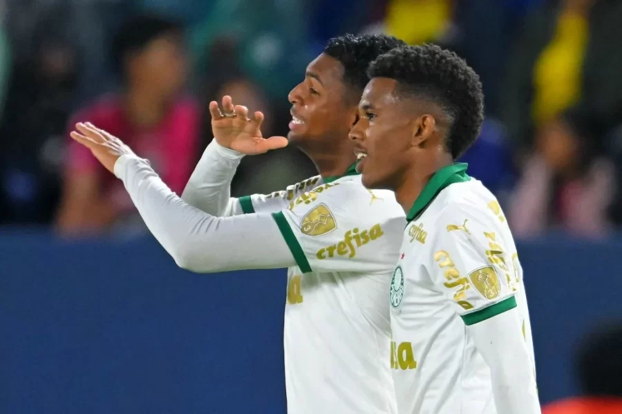 Após sofrer 2 a 0, Palmeiras vira sobre o Del Valle com gol de joia e lidera na Libertadores