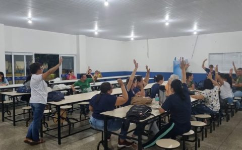 Profissionais da Educação realizam paralisação após parecer desfavorável do executivo à pauta