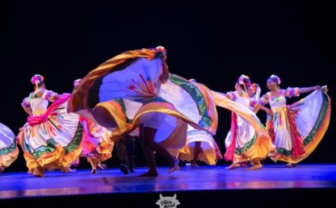 MT:   8 DE ABRIL:   Comper celebra 305 anos de Cuiabá com programação cultural