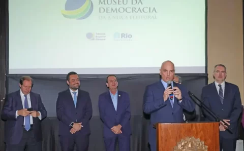 Alexandre de Moraes diz que soberania brasileira está sob ataque
