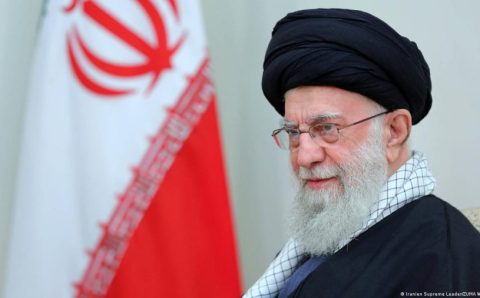 Irã lança ataque contra Israel