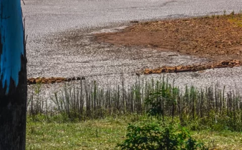 Mudança climática reduz PIB brasileiro em 0,1% ao ano e atrasa desenvolvimento, diz secretário à CNN