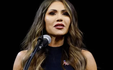 Cotada para ser vice de Trump diz que matou cão da família em livro