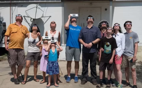 Último eclipse solar total dos próximos 20 anos será em menos de uma semana