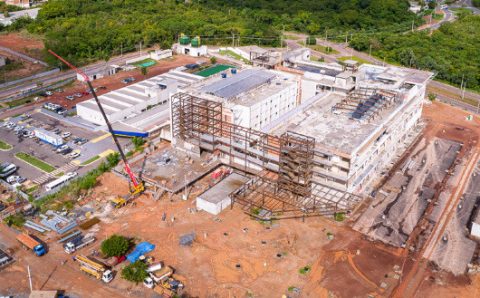 MT:  SÓ EM 2025:   Após 4 anos, obra do Hospital Central ainda não foi concluída