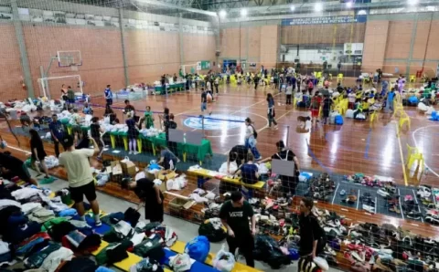 Operação de guerra: acolhimento nos abrigos de Porto Alegre