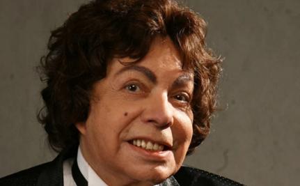 PRAÇA MAUÁ:   Cauby Peixoto vira Patrimônio Cultural Carioca e ganha placa em circuito turístico no Rio