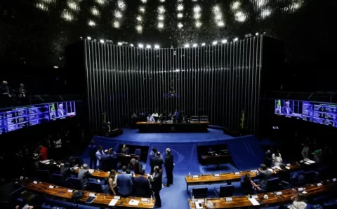 Veja valores de reajustes de salários de servidores aprovados pelo Congresso