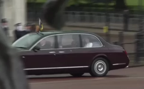 Kate faz primeira aparição pública desde diagnóstico de câncer