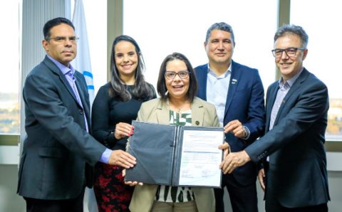 MT:  PÓS GRADUAÇÃO:   Fapemat firma acordo de cooperação técnica com CAPES para investimento de R$ 15,7 milhões em pós-graduação de MT