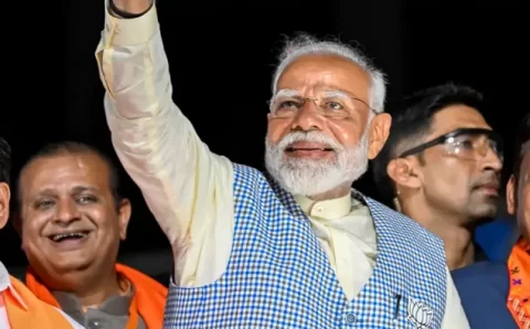 Modi vence na Índia, mas sai enfraquecido