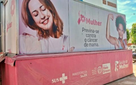 MT:  NA SANTA CASA: Unidade móvel de saúde da SES atende mulheres surdas com apoio de tradutor de Libras
