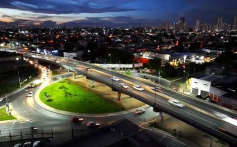 MT:   RECONHECIMENTO:   Gestão Emanuel Pinheiro é reconhecida por transparência e qualidade na Administração Pública