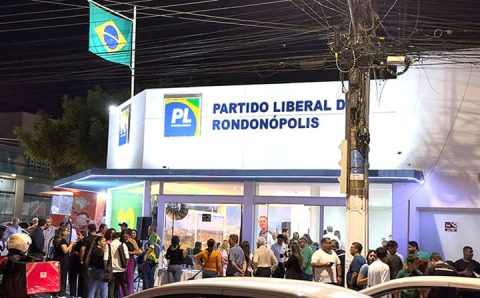 MT:   Fachada do diretório: Juíza rejeita tentativa do PSB de remover o número do PL