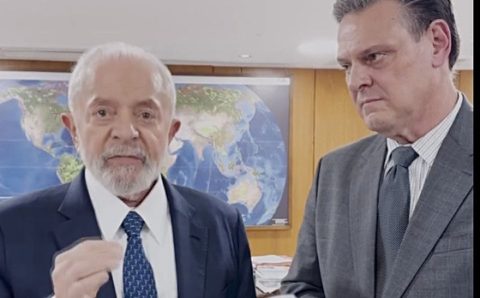 MT:  APÓS INCÊNDIO:   Lula promete ajudar na reconstrução do Shopping Popular de Cuiabá