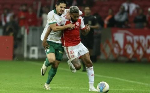 CAMPEONATO BRASILEIRO:  Palmeiras reage no segundo tempo, tem gols anulados e arranca empata com o Inter no fim