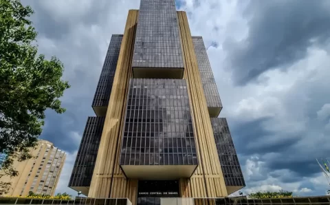 Mercado aumenta previsão da inflação de 4,12% para 4,2% em 2024