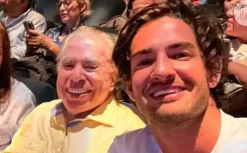 Poucos sabem, mas Alexandre Pato, marido de Rebeca Abravanel, estava sem banho em 1ª visita a Silvio Santos: ‘Quebrado’