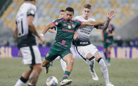 Corinthians empata sem gols com Fluminense e deixa Z4 do Campeonato Brasileiro