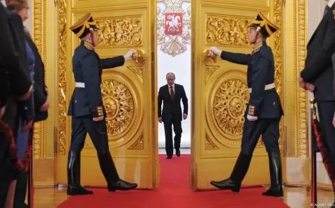 Como Vladimir Putin se mantém no poder há 25 anos