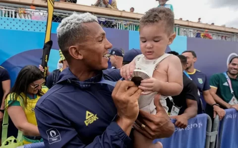 Hoje é Dia: encerramento das Olimpíadas e Dia dos Pais são destaques