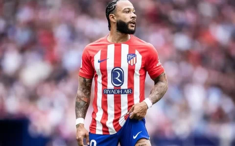 Pedida alta e escândalo com patrocinador afastam Memphis Depay do Corinthians; entenda