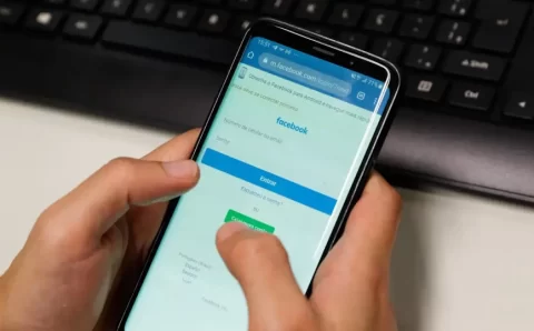 Smartphones na pré-adolescência aumenta risco de depressão, revela pesquisa
