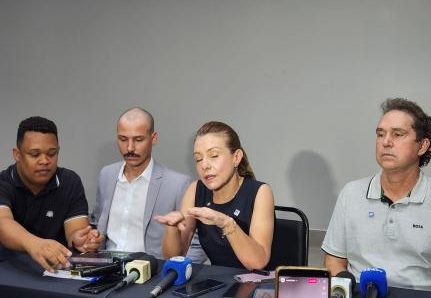 MT:  Tião da Zaeli ameaça a imprensa e jornalistas são intimidados em coletiva