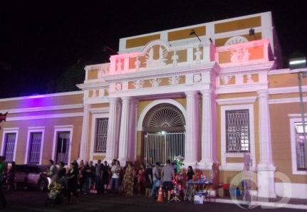 Bulixo é vitrine para artesãos e diversão para a família