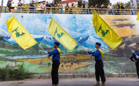 Israel e Hezbollah se acusam mutuamente de romper cessar-fogo