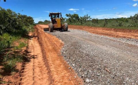 MT:   INFRAESTRUTURA:    Estado tem mais de 20 mil km de rodovias sem asfalto
