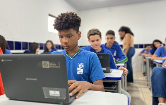 MT:  DA IDEIA AO LIVRO:   83 alunos de Escola Estadual de Cuiabá lançam obras literárias nesta quinta-feira