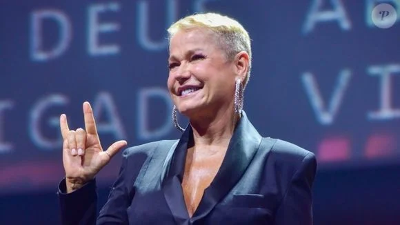 ‘Acho que as pessoas ficariam assustadas’: Xuxa Meneghel revela doença crônica e progressiva e planos de mudar radicalmente aparência