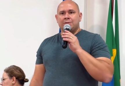 MT:  APÓS PROIBIÇÃO EM LEI:  Prefeito promete punir equipe escolar por danças eróticas em colégios