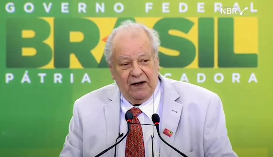 Morre o físico Rogério Cerqueira Leite aos 93 anos