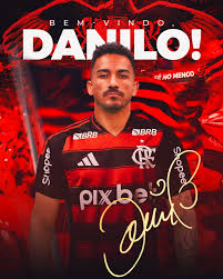 Flamengo anuncia a contratação de Danilo, ex-Juventus, até o fim de 2026