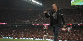 Torcida do Atlético Mineiro aguarda os anúncios das novas contratações